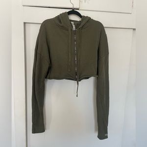 Alo green cropped hoodie